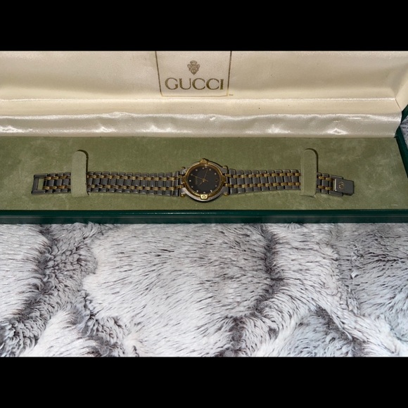 Gucci Watch - Picture 4 of 7